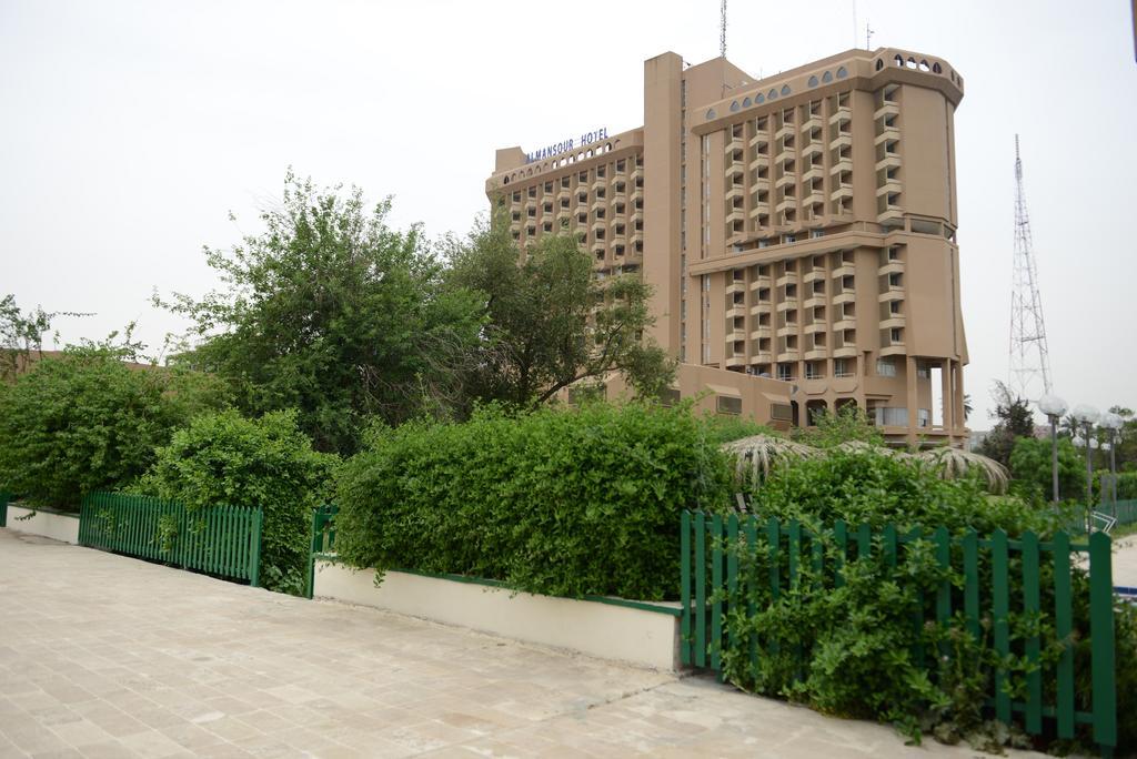 Al Mansour Hotel Baghdād Exterior photo